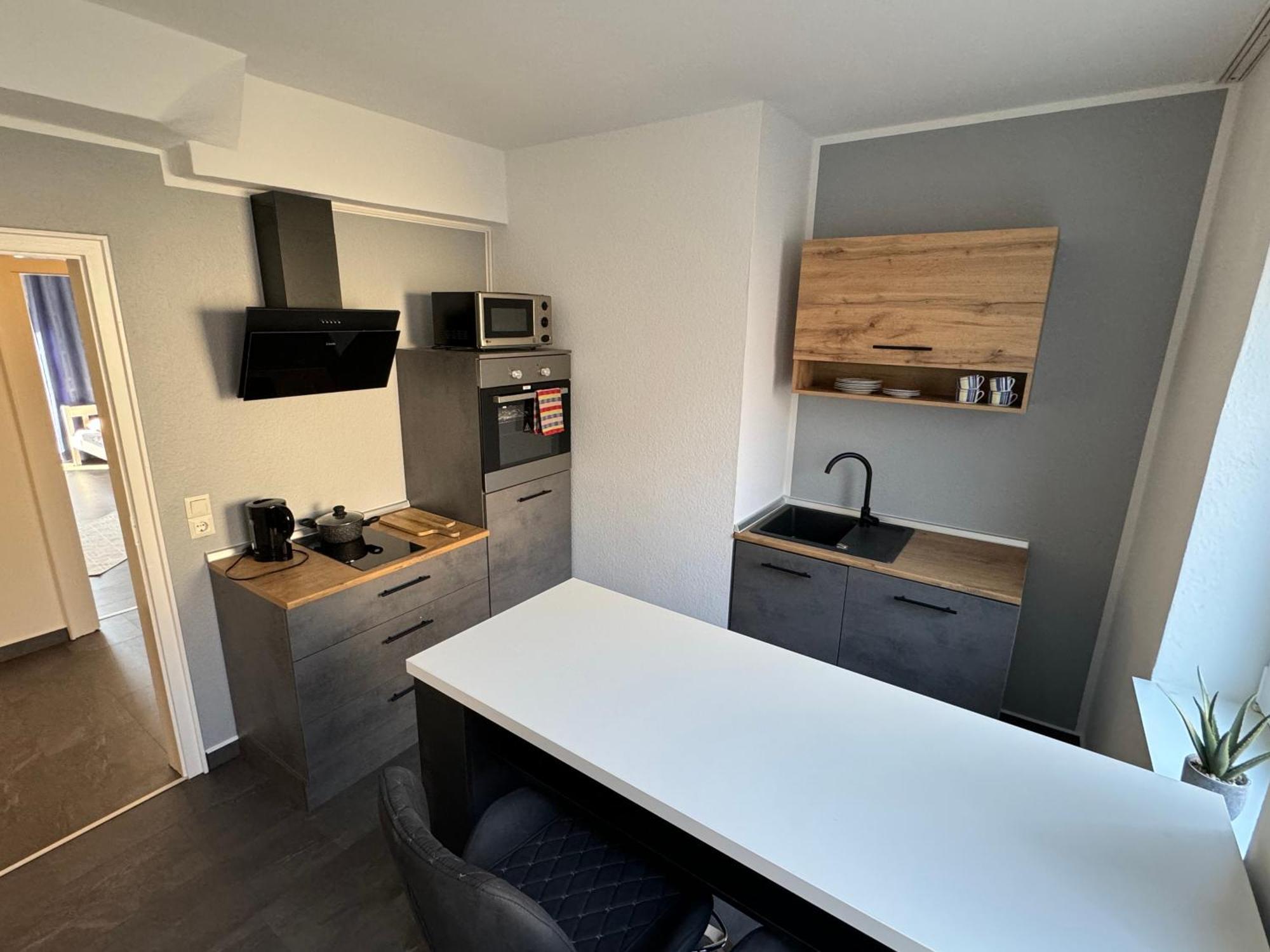 Hercules Apartment *